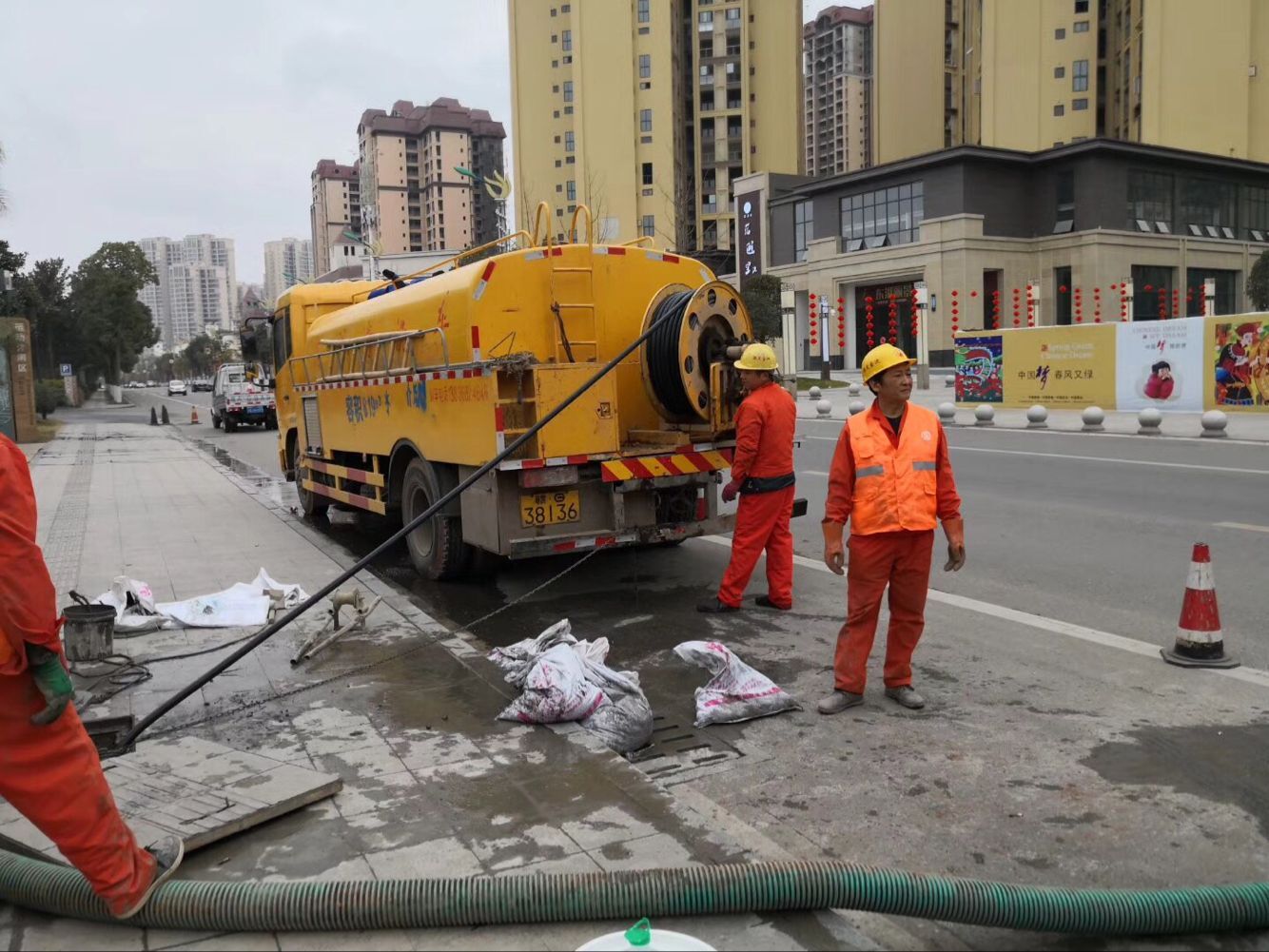 瓦房店排污管道清淤-管道清洗